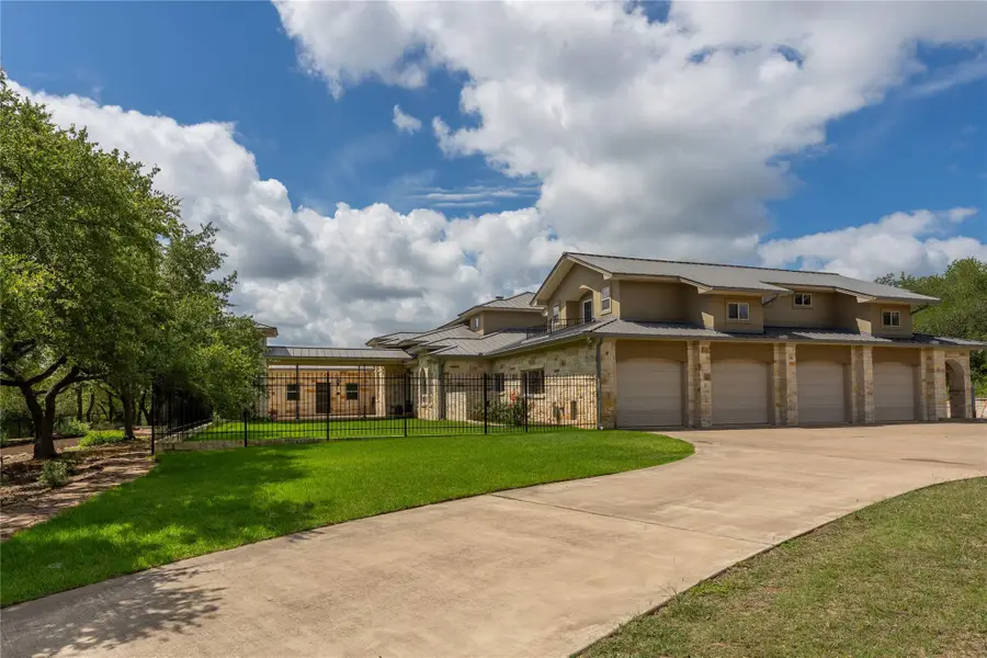 345 Leafdale Trl, Dripping Springs, TX 78620 - #3