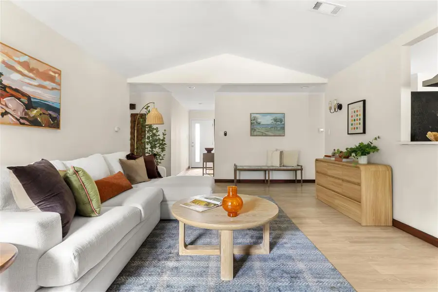 2301 Village Cir, Austin, TX 78745 - #3