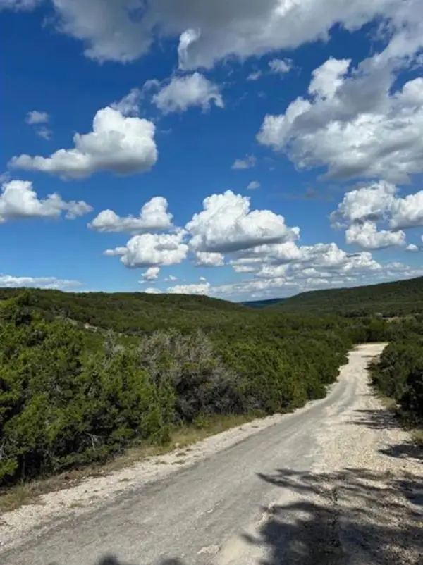 20700 Ranger Trl, Lago Vista, TX 78645