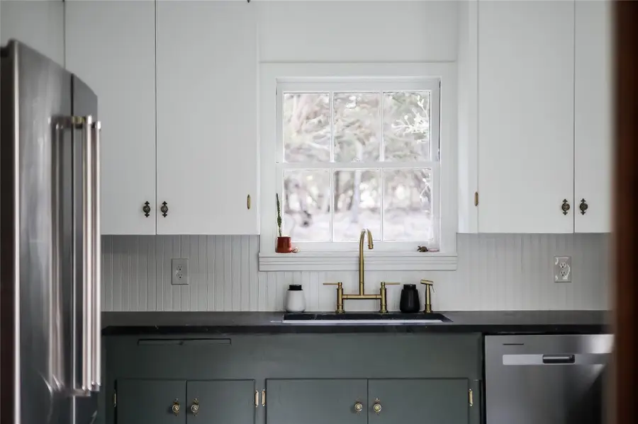 802 Lonesome Trl, Driftwood, TX 78619 - #2