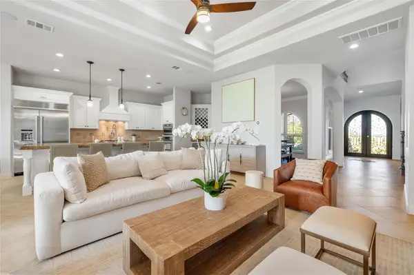 107 Bella Strada Cv, Lakeway, TX 78734