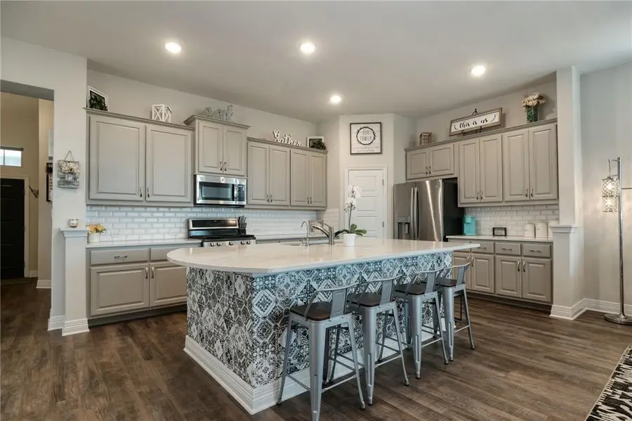 229 Bonnet Blvd, Georgetown, TX 78628 - #2