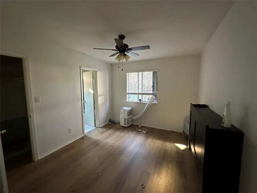 2025 Castle Gate Cir, San Marcos, TX 78666 - Image #3