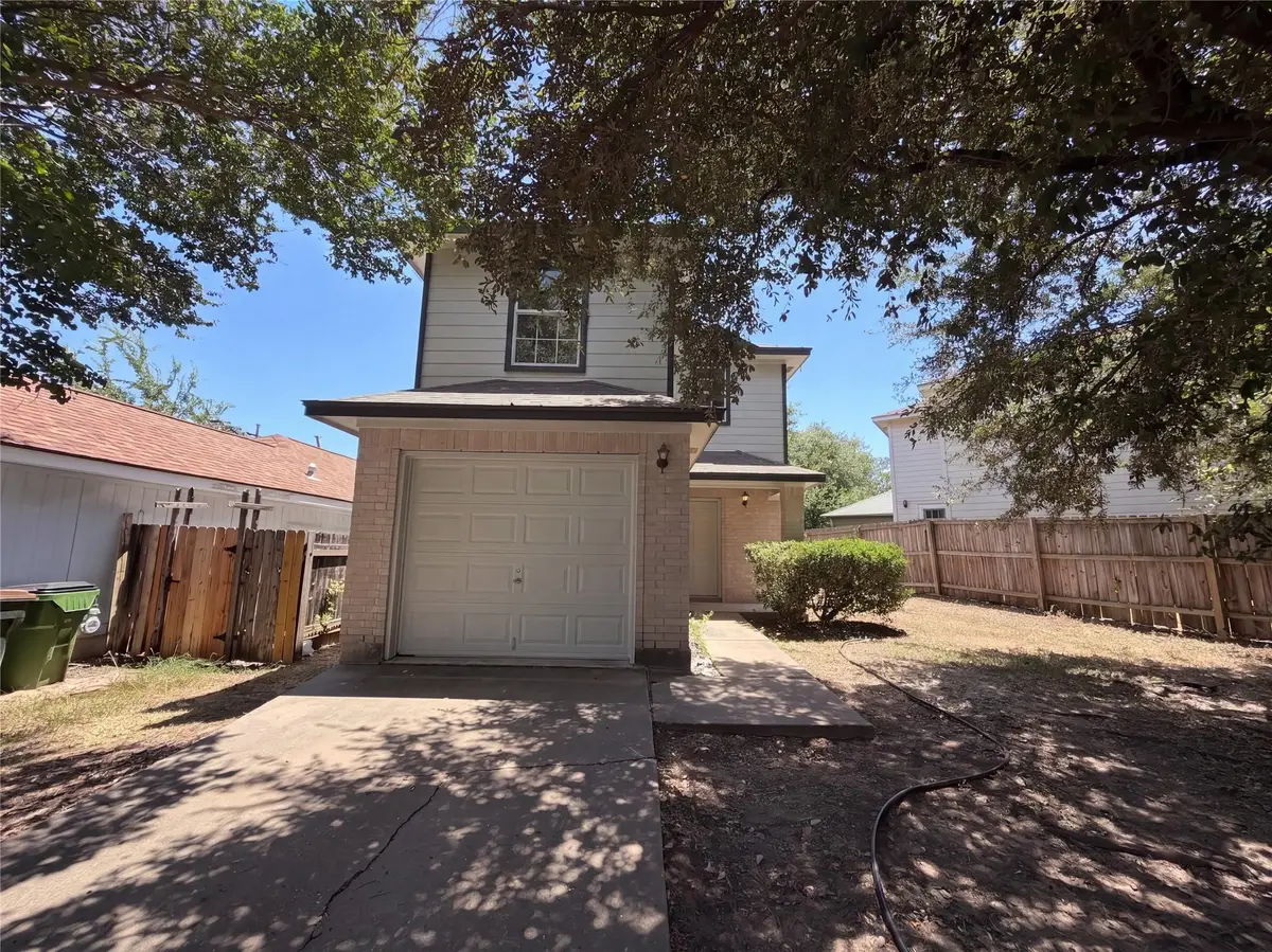 1555 Parkfield Cir, Round Rock, TX 78664 - #1