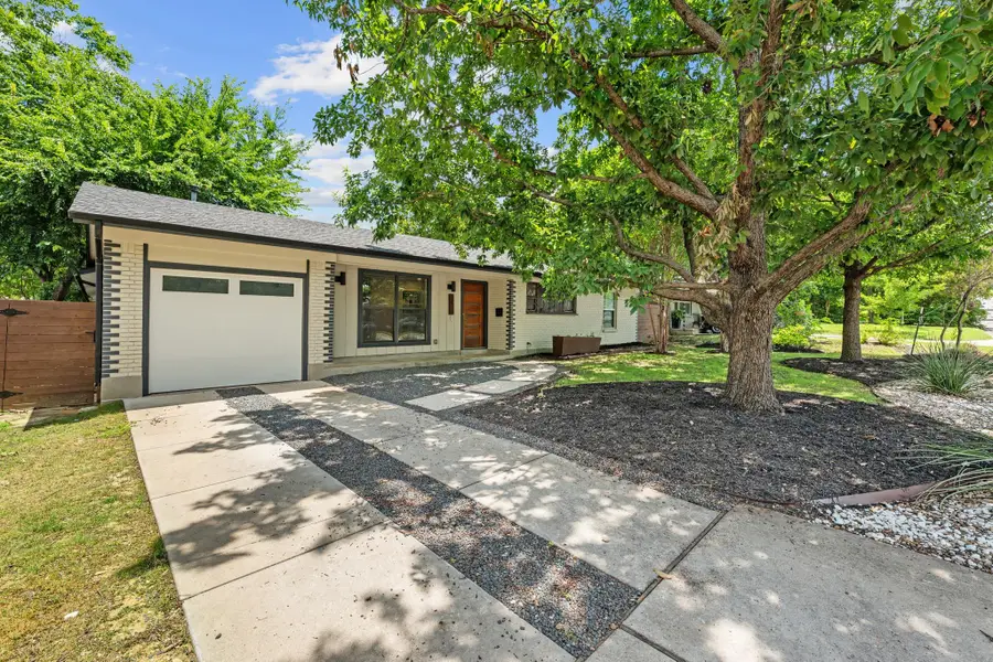 2611 E Side Dr, Austin, TX 78704 - #2
