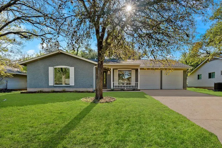 2301 Brookhill Dr, Austin, TX 78745 - Image #2