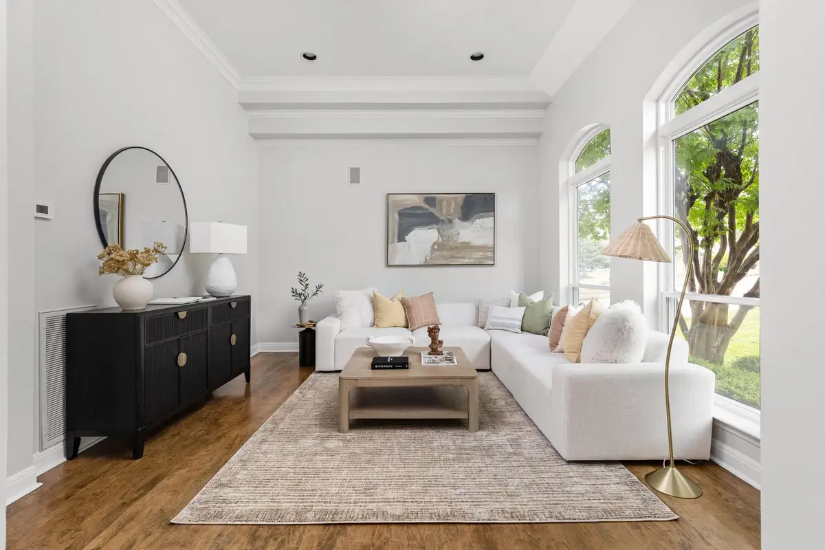 2807 Round Table Rd, Austin, TX 78746 - #1