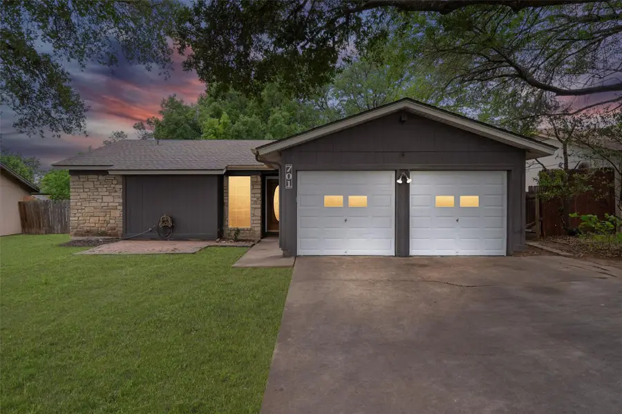 701 Riverwood Dr, Cedar Park, TX 78613 - #2