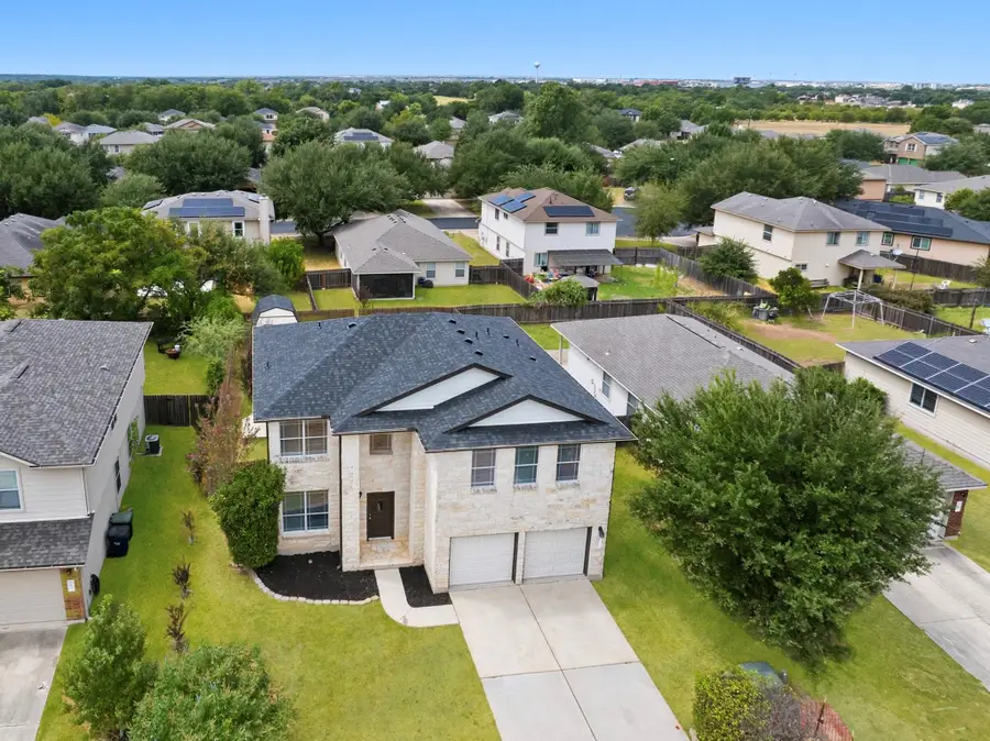 605 Decker Dr, Hutto, TX 78634 - #2