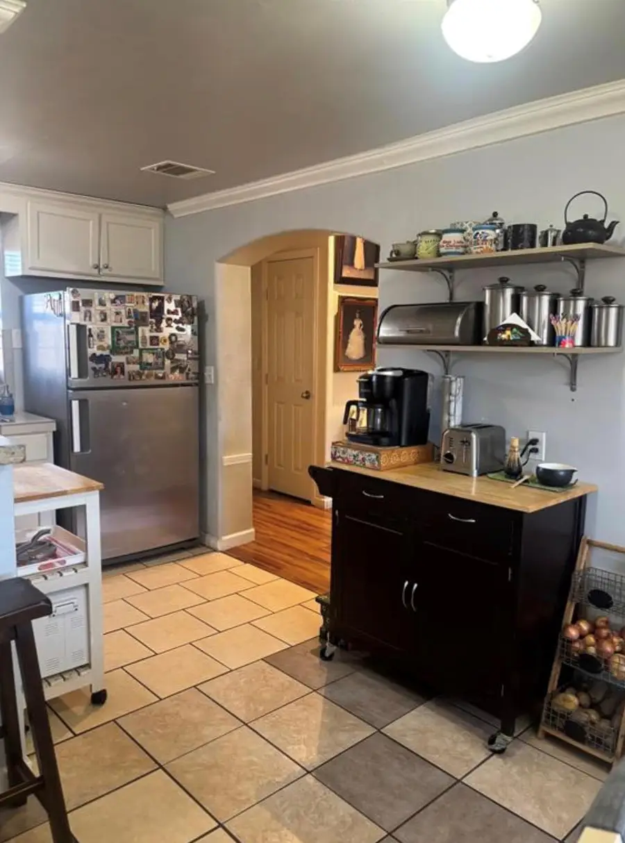 106 Zimmerman Ave, Bastrop, TX 78602 - #3