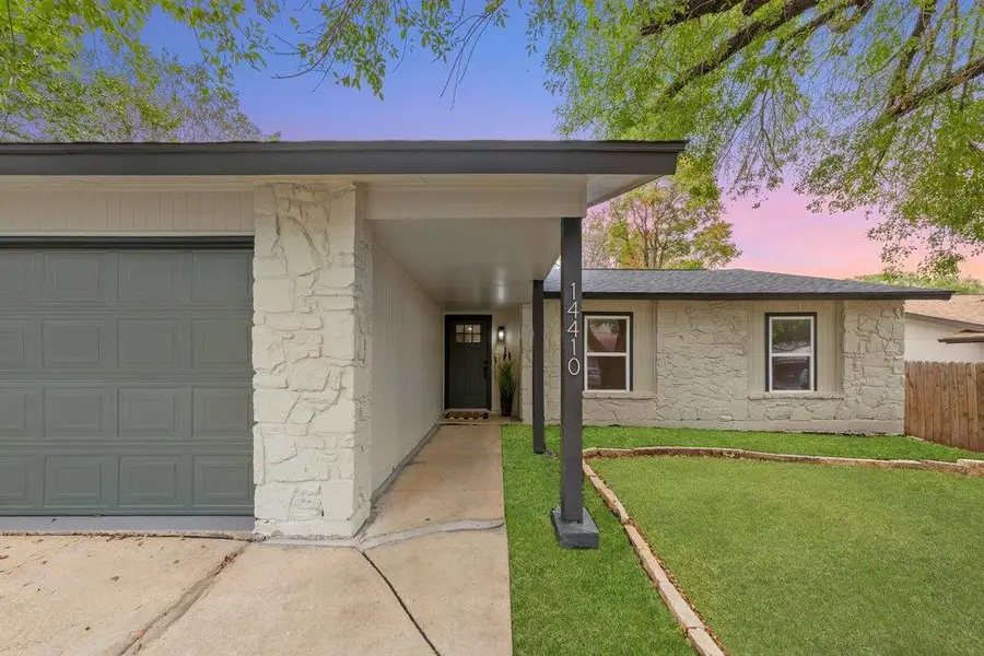 14410 Briarberry St, San Antonio, TX 78247 - Image #2