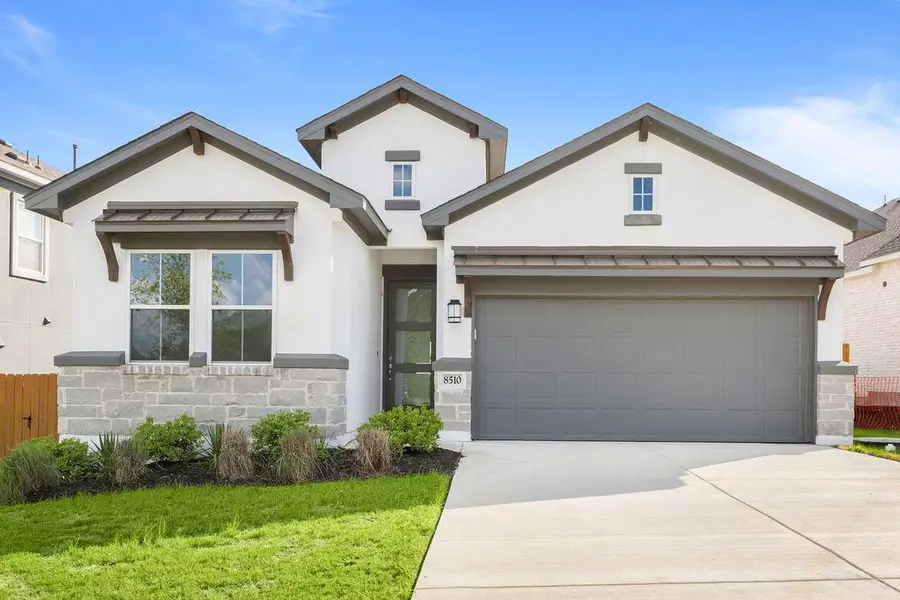 8521 Pine Muhly Dr, Lago Vista, TX 78645 - #2