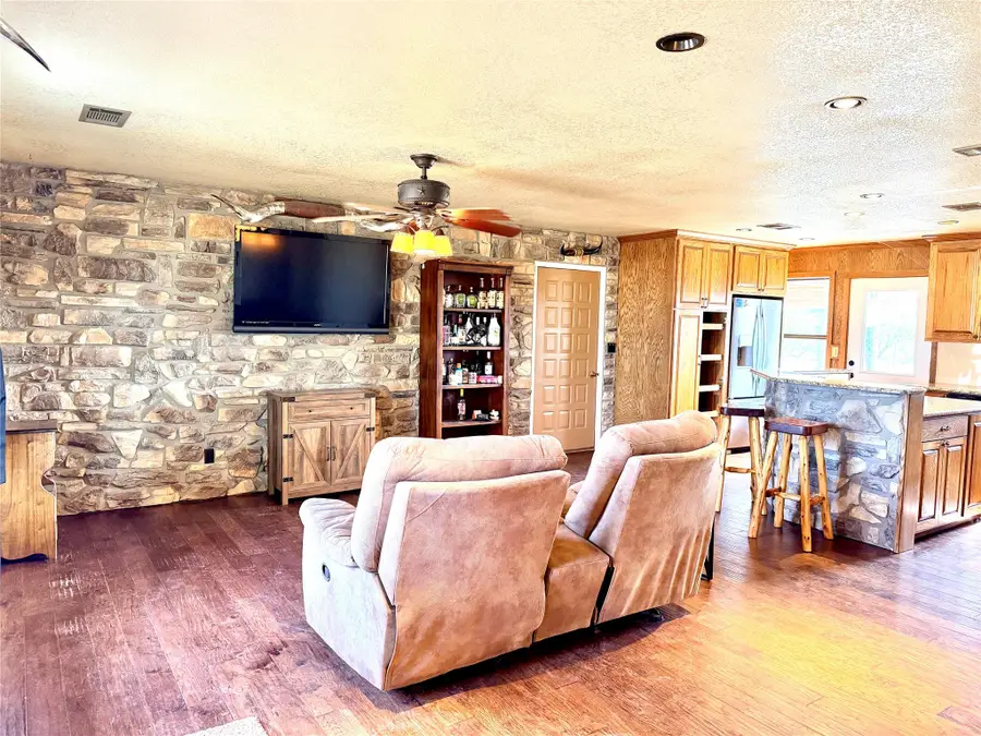 211 Fm 3023 S, Goldthwaite, TX 76844 - #3