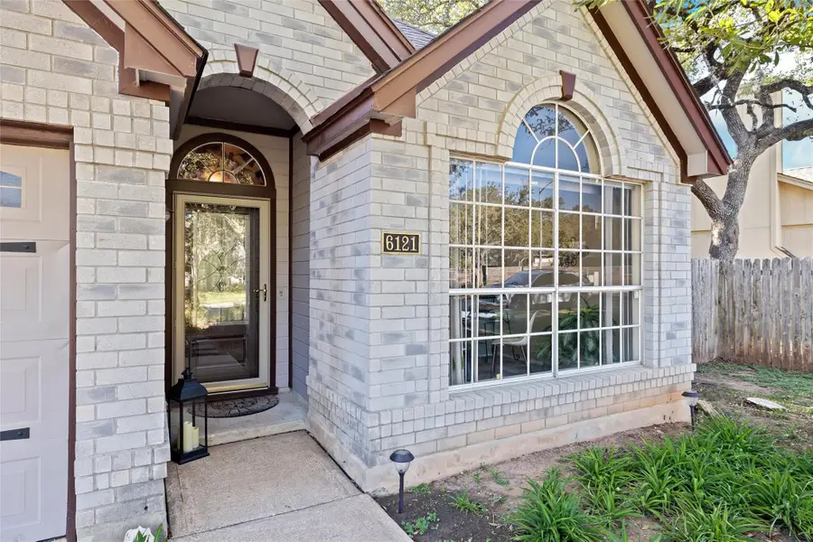 6121 Abilene Trl, Austin, TX 78749 - Image #3