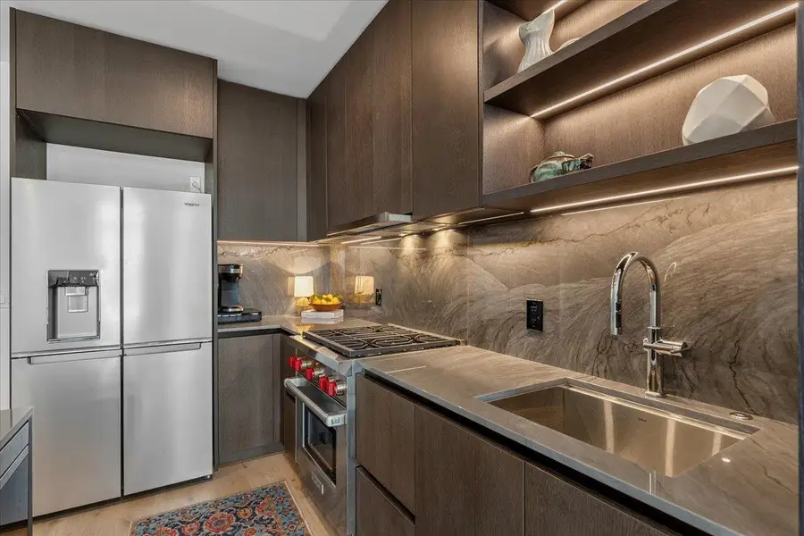 610 Davis St #1909, Austin, TX 78701 - #3