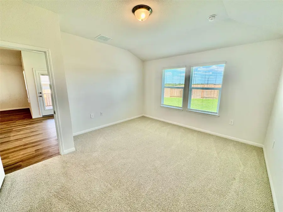 5024 Stockton Ln, Del Valle, TX 78617 - #3