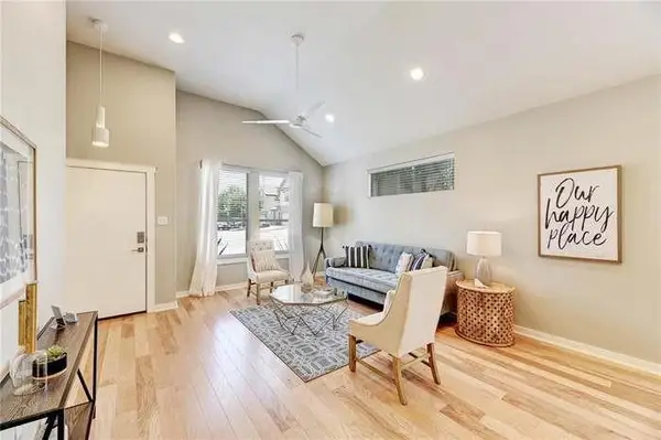 2001 Faro Dr #15, Austin, TX 78741