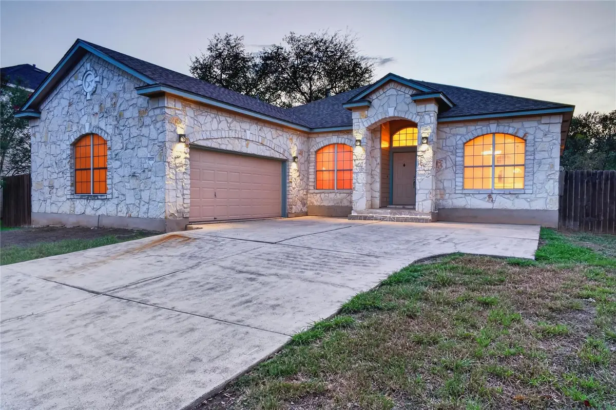 8700 Neider Dr, Austin, TX 78749 - #1