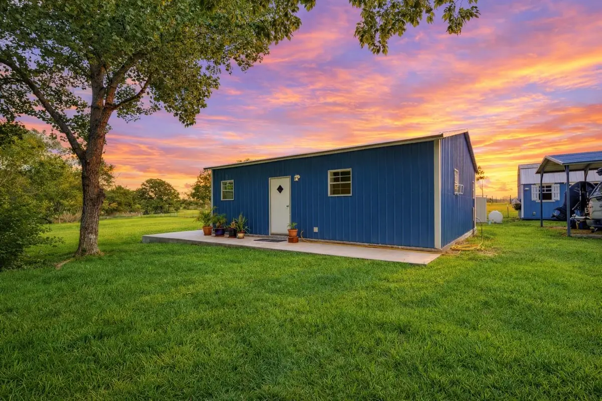 224 Old Coach Ln, Elgin, TX 78621 - #1