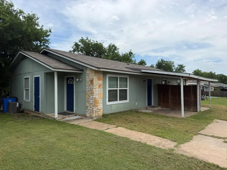 512 Lenora Dr, Taylor, TX 76574 - #3