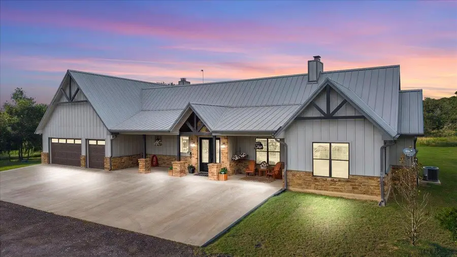 175 Wilson Rd, Elgin, TX 78621 - #2