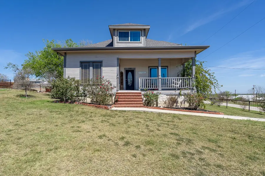 300-A Herrin St, Coupland, TX 78615 - #3