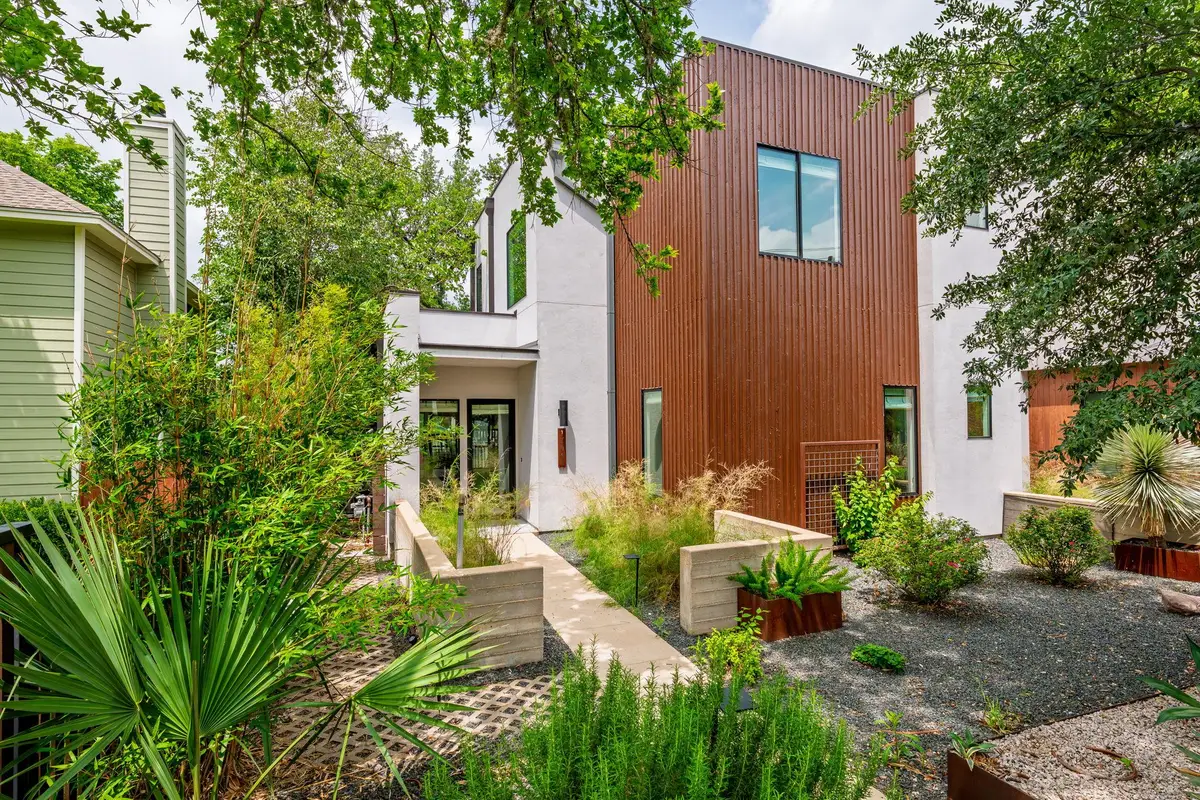 1704 S 5th St #B, Austin, TX 78704 - #1