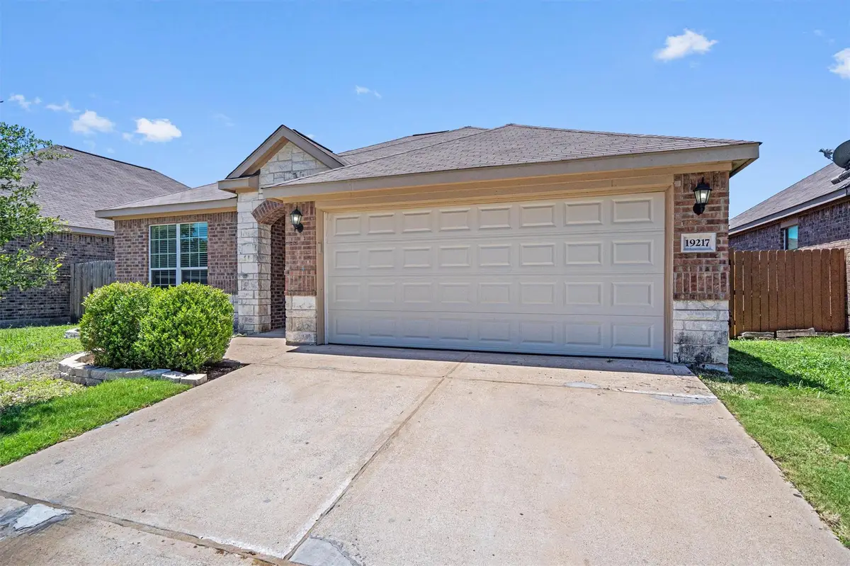 19217 Ellary Ln, Manor, TX 78653 - #1