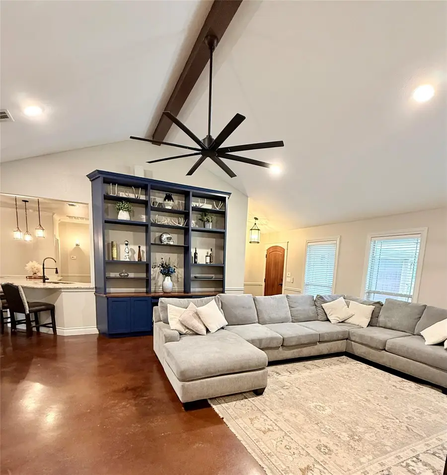 252 Sunday Dr, Burnet, TX 78611 - #2