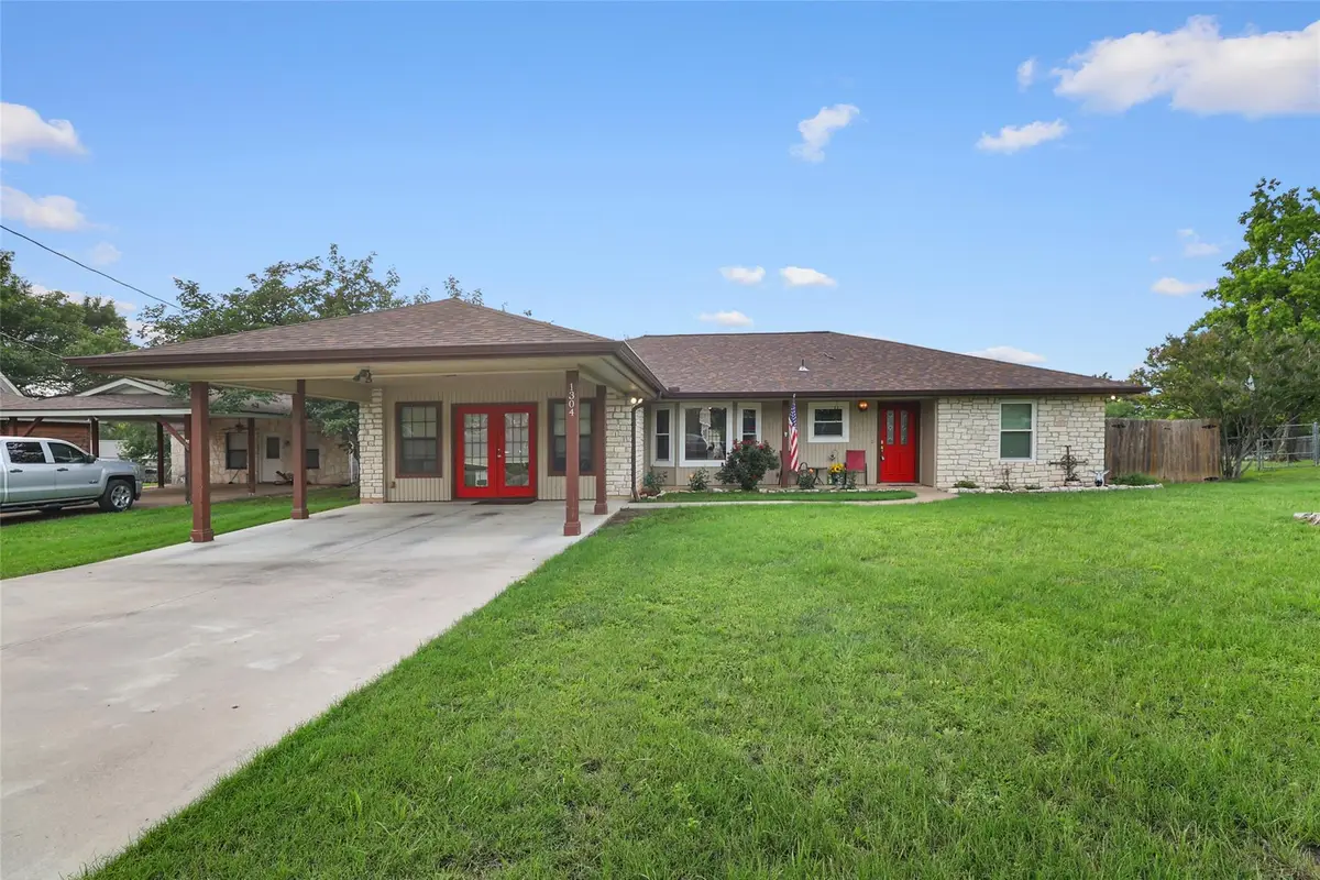 1304 Sunset Dr, Marble Falls, TX 78654 - #1
