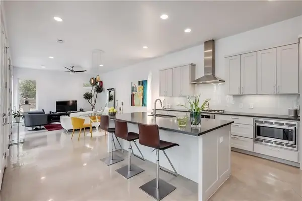 708 W Milton St #A, Austin, TX 78704