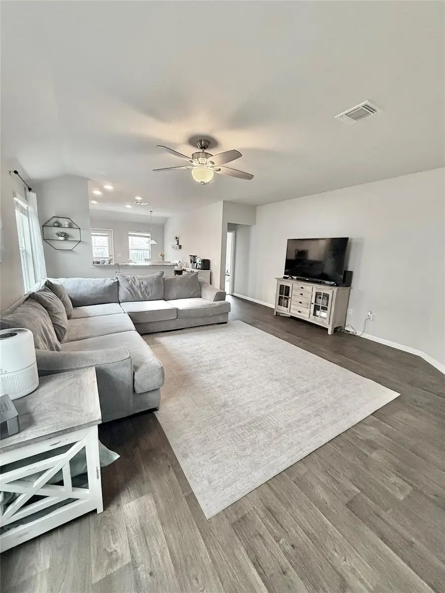 217 Yoakum St, Leander, TX 78641 - #3