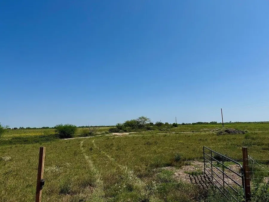 1993 Fm 2761, Cat Spring, TX 78933 - #2