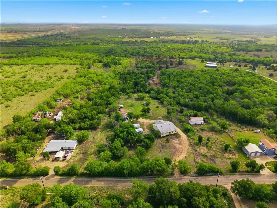 780 Spoke Hollow Rd, Lockhart, TX 78644 - #3