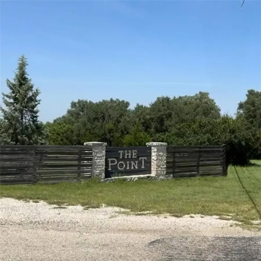 194 Nighthawk Ln, Canyon Lake, TX 78133 - Image #2