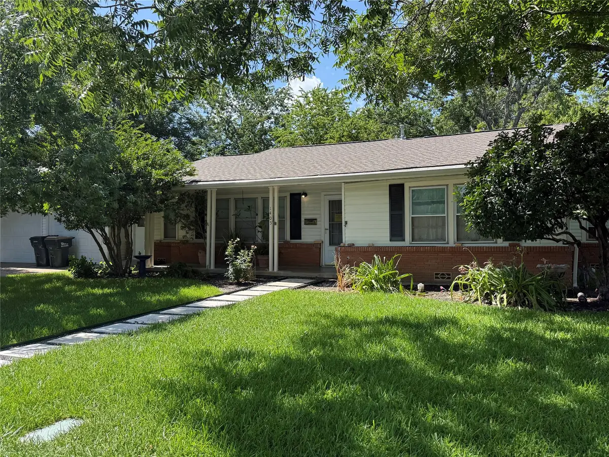 1405 E 16th St E, Georgetown, TX 78626 - #1