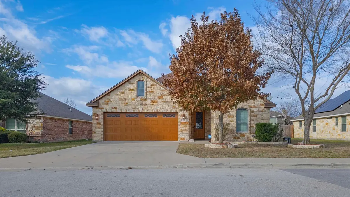 125 Walter Way, Jarrell, TX 76537 - Image #1