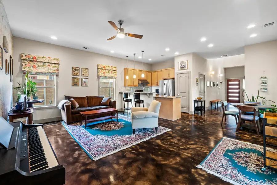 1907 E 20th St, Austin, TX 78722 - #3