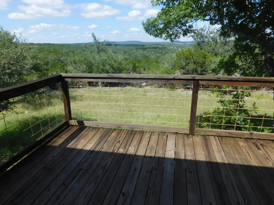 7500 Muleshoe Bend Trl, Marble Falls, TX 78654 - #3