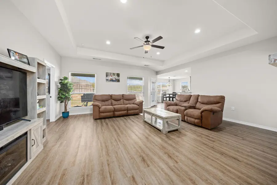 1313 Sandstone Cv, Lampasas, TX 76550 - #2