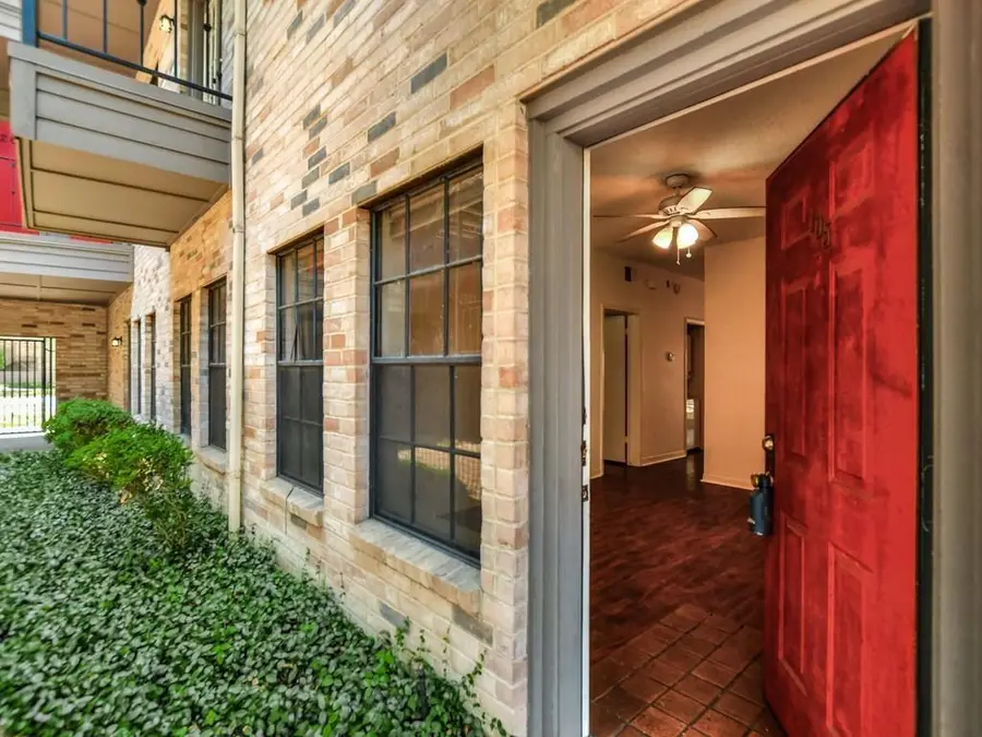 2216 San Gabriel St #105, Austin, TX 78705 - #3