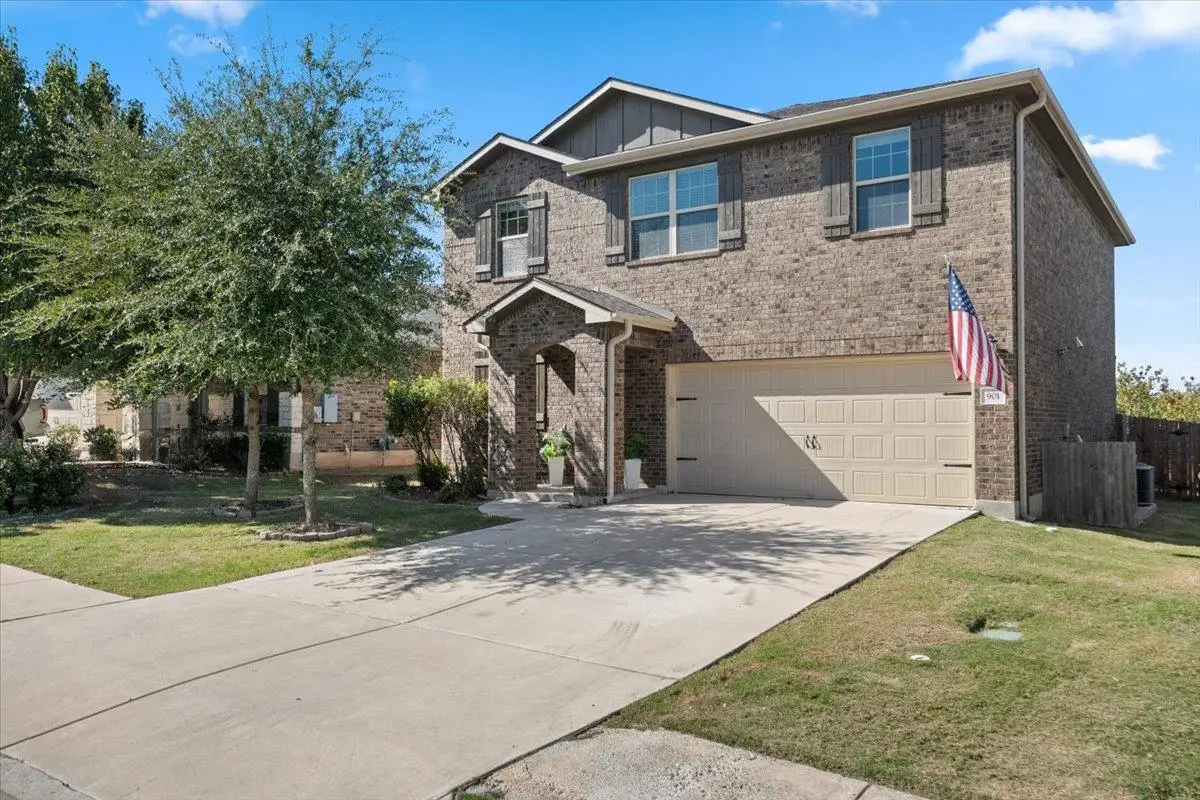 901 Melda St, Leander, TX 78641 - #1