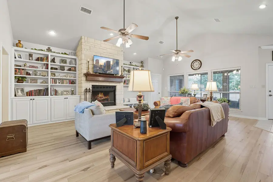 1206 Long Mdw, Salado, TX 76571 - #3