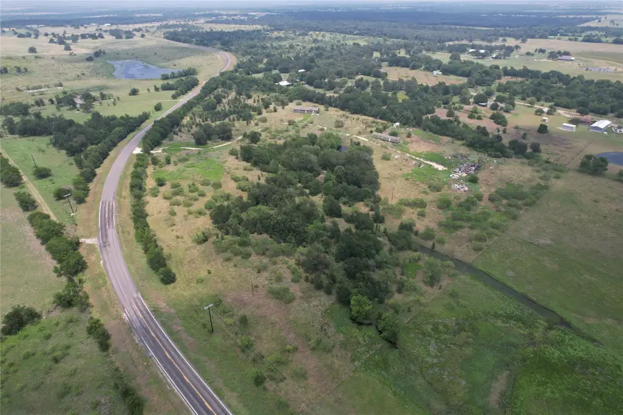 240 Cummings Rd, Thorndale, TX 76577 - #3