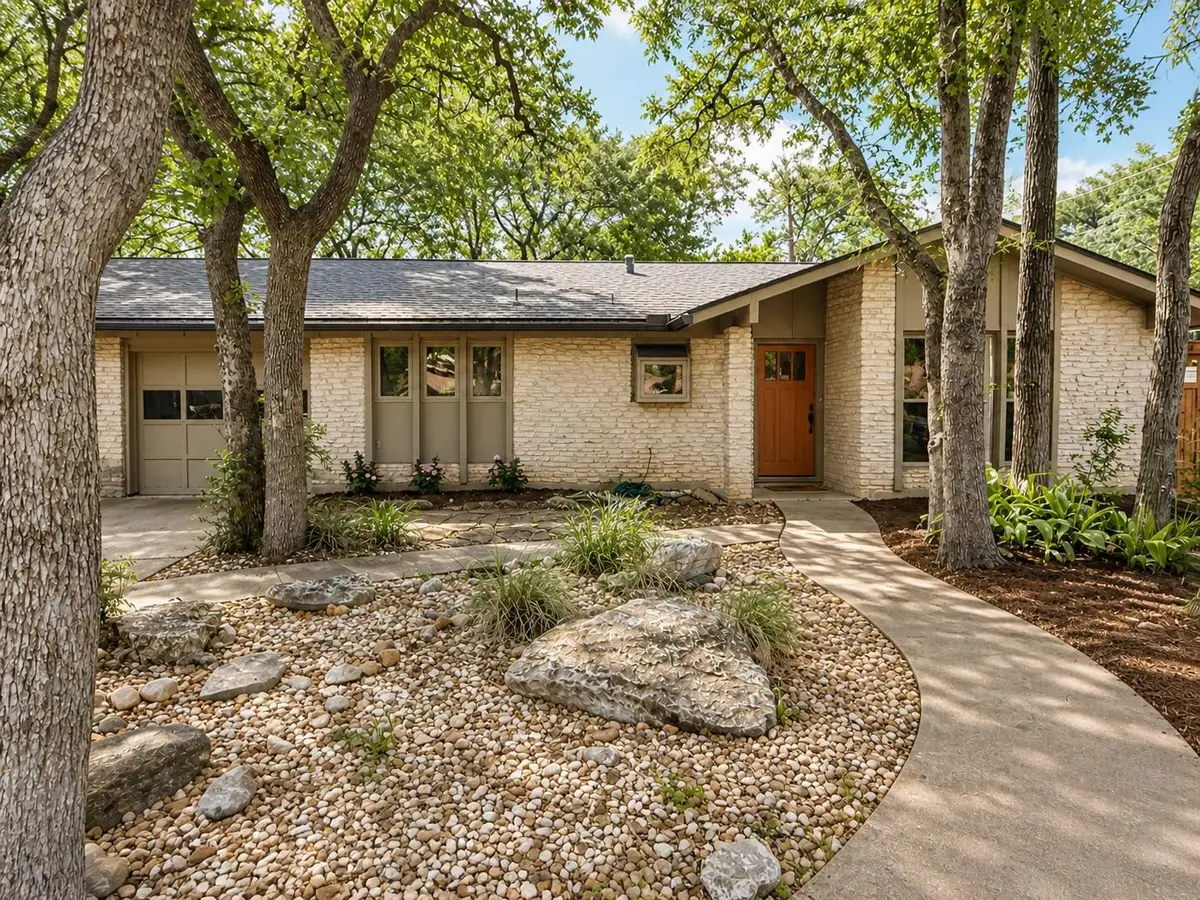 12904 Trailwood Rd, Austin, TX 78727 - #1