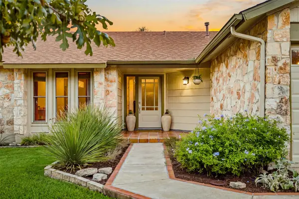 3203 Western Dr, Austin, TX 78745
