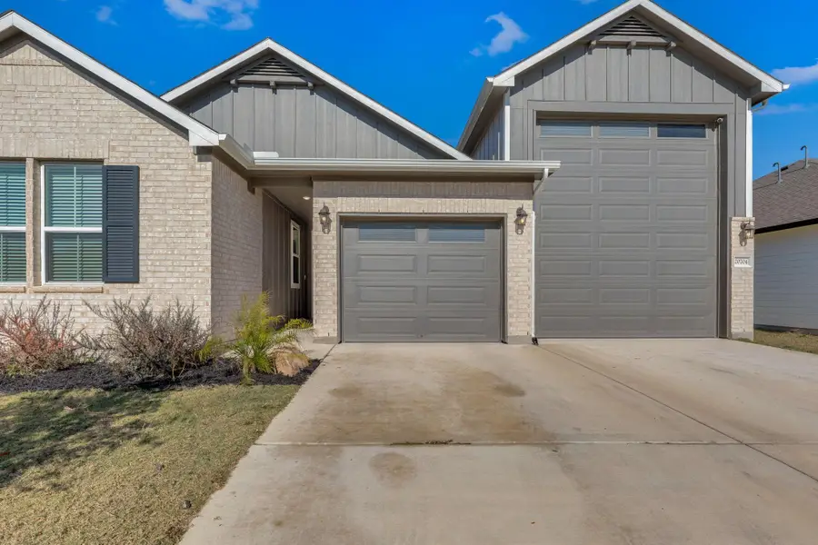 20704 John Gill Dr, Manor, TX 78653 - Image #2