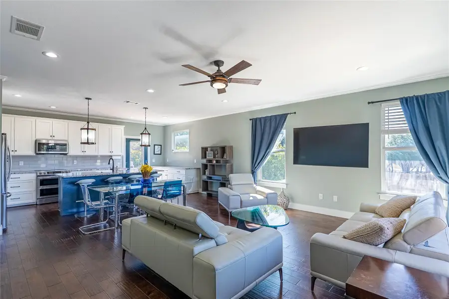 410 Summit Ridge Dr N, Point Venture, TX 78645 - #3