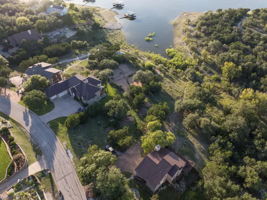 160 Lakefront Dr, Point Venture, TX 78645 - #3