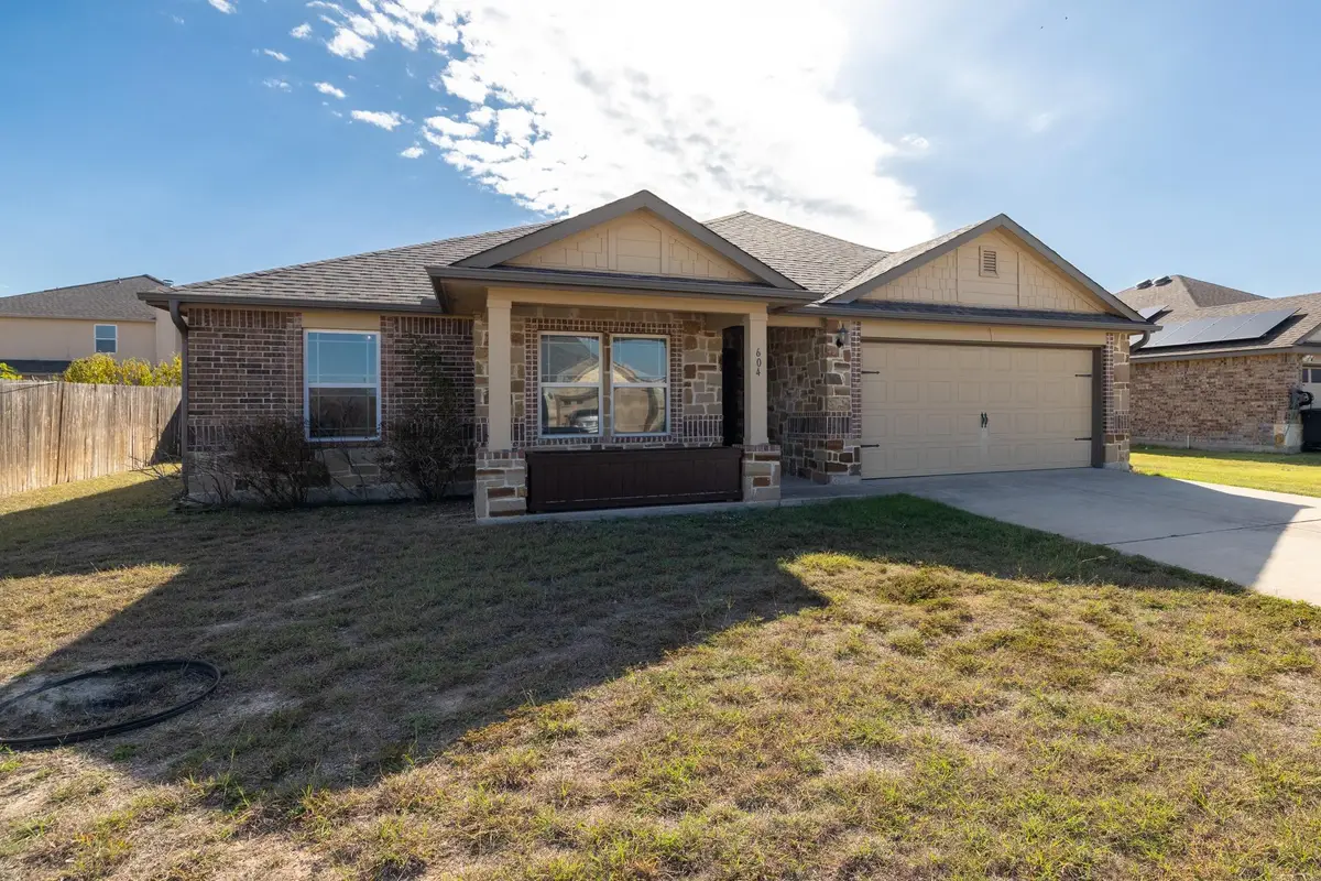 604 W Vega Ln, Killeen, TX 76542 - #1